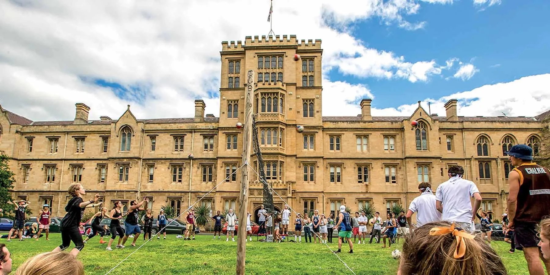 100+ Soal Tes Masuk Melbourne University + Kunci Jawaban