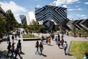 Persyaratan Masuk Monash University Australia
