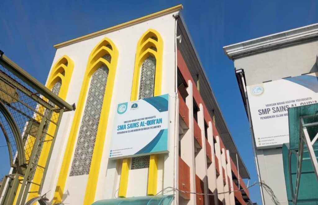 100+ Soal Tes Masuk SMA Sains Wahid Hasyim + Kunci Jawaban & Pembahasan