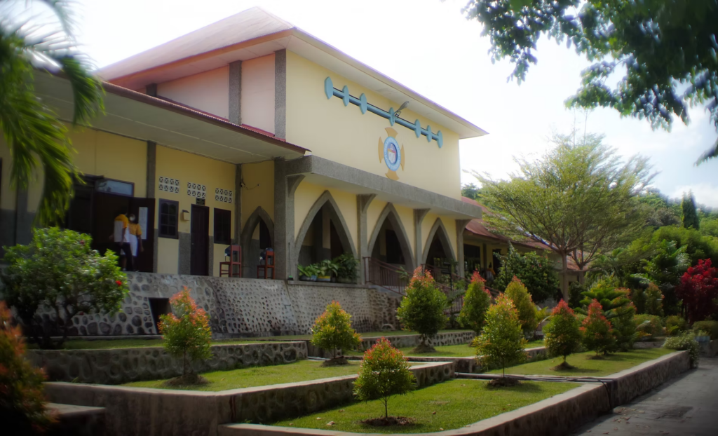SMA Katolik Syuradikara