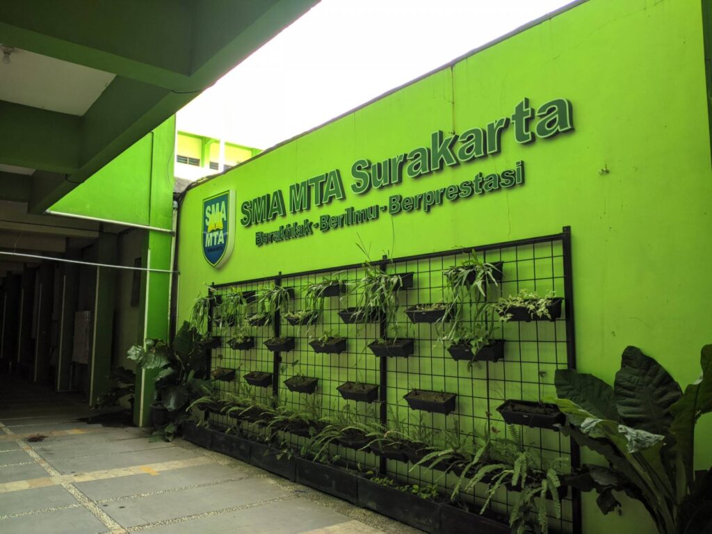 SMAS MTA Surakarta