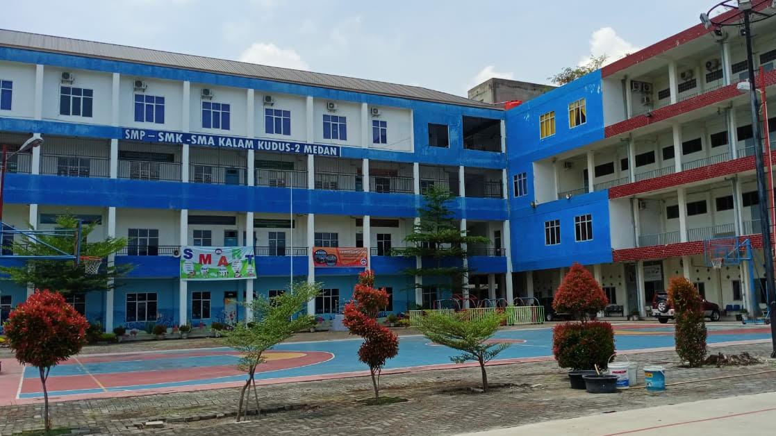 SMAS Kristen Kalam Kudus